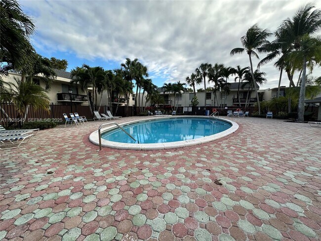 Building Photo - 8301 SW 142nd Ave