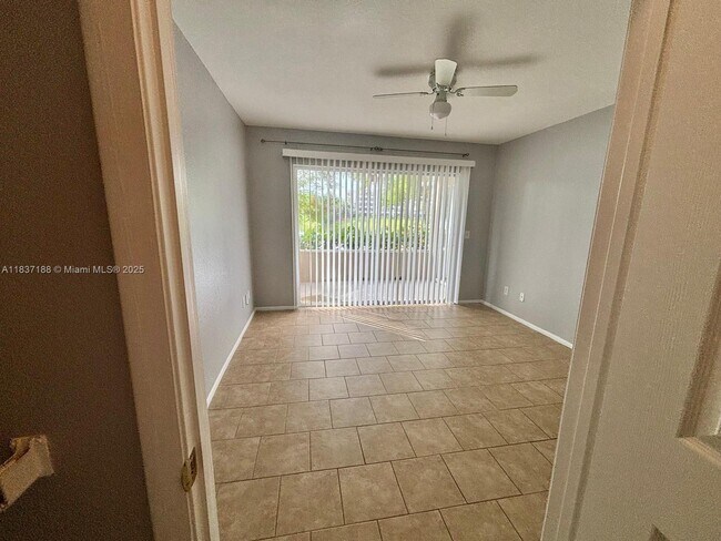 Building Photo - 1845 Palm Cove Blvd