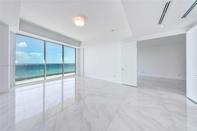 Building Photo - 9349 Collins Ave