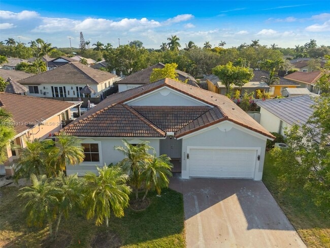 Building Photo - 8836 NW 168th Ln