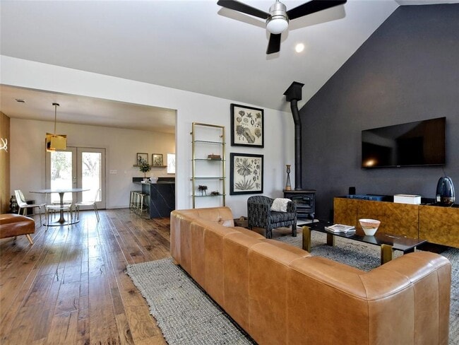 Building Photo - 3600 McGregor Ln