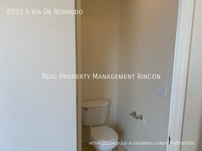 Building Photo - AVAILABLE NOW!!  Amazing 4bed/2bath in Rit...