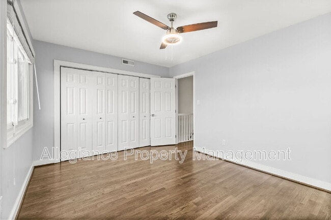 Building Photo - 3918 Usher Ave