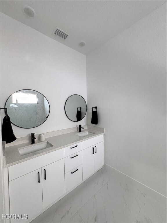 Building Photo - 2608 25th St W