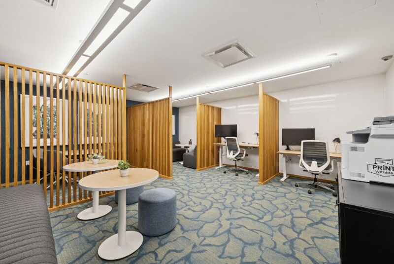 Building Photo - 932 Lake St