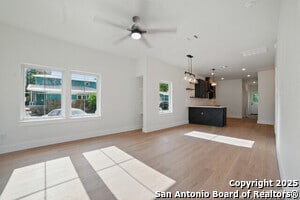 Building Photo - 727 Hammond Ave