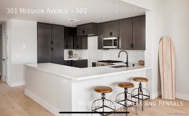 Building Photo - 301 Mission Ave