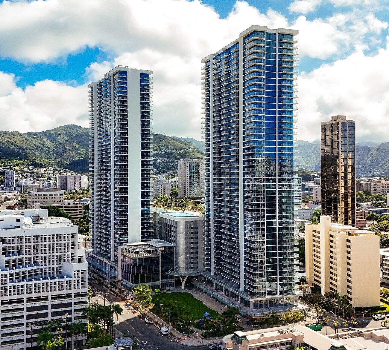The Park on Keeaumoku - 1515 Liona St