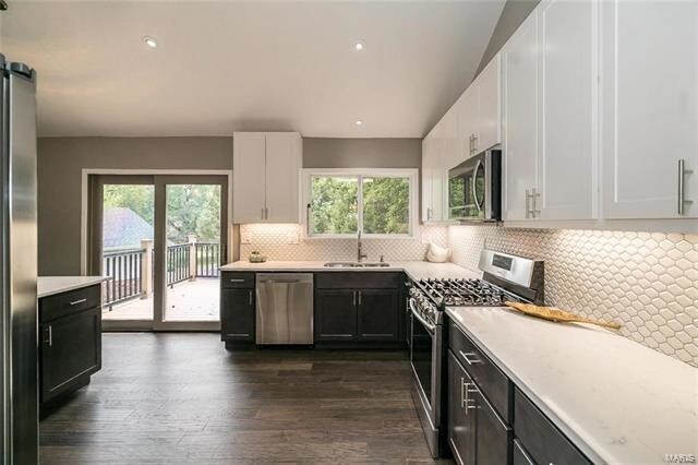 Building Photo - 429 Londondary Dr