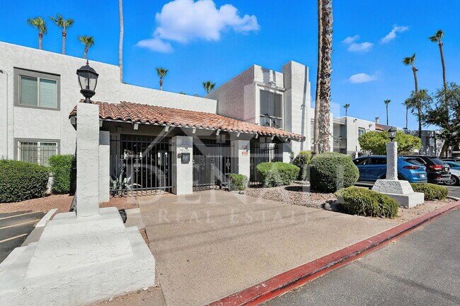 Building Photo - 3313 N 68th St