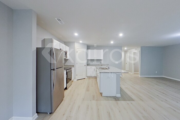 Building Photo - 2519 Upland Cir