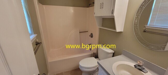 Building Photo - 3 BD. 2 BA. home in Cabot.
