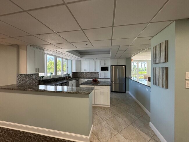 Building Photo - 2700 N Hwy A1A