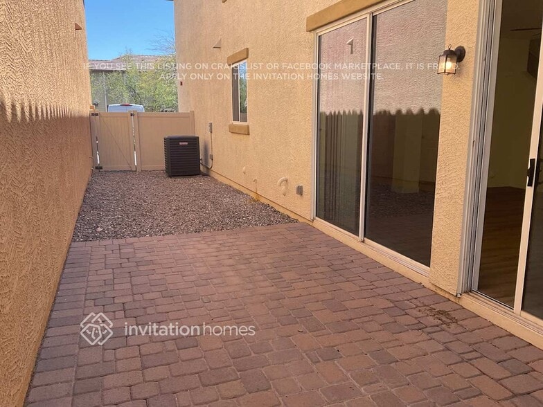 Building Photo - 12452 W Lindbergh Dr