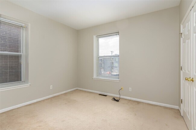 Building Photo - 4141 Shaw Blvd