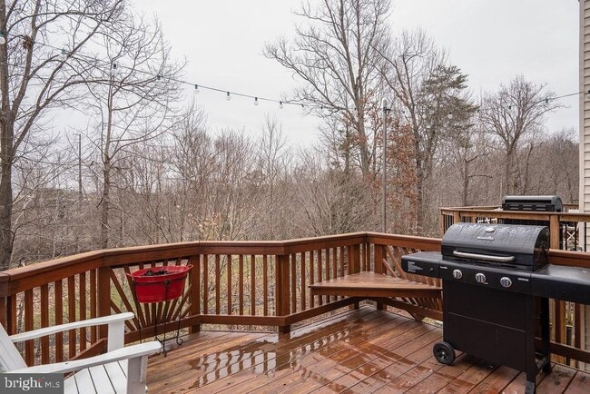 Building Photo - 9776 Corbett Cir