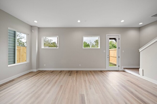 Building Photo - Brand New Home in Esther Acres!