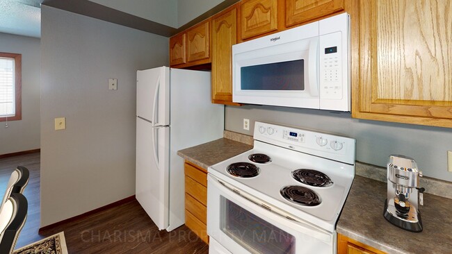 Building Photo - 1514 Cedar St