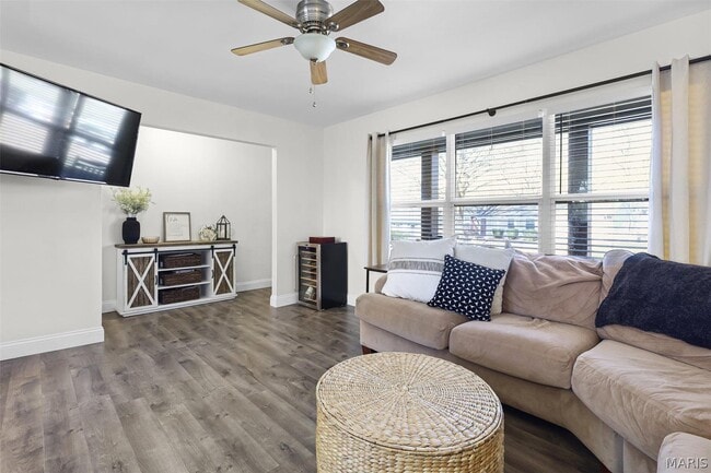 Building Photo - 145 Barkwood Trails Dr