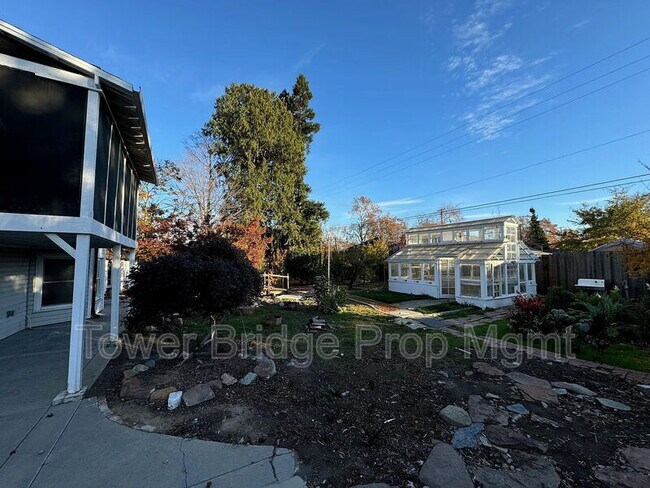 Building Photo - 3154 53rd St
