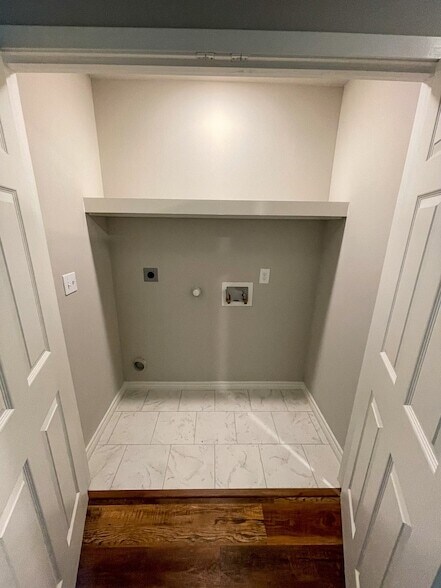 Building Photo - 2737 Ginger Ct