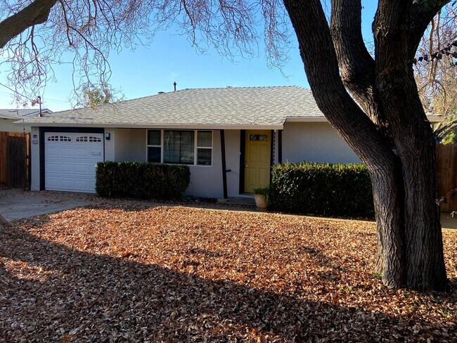 Primary Photo - 4817 Hansen Ave