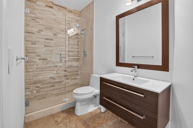 Building Photo - 9511 Savona Winds Dr