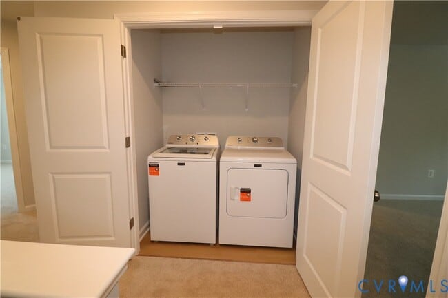 Building Photo - 419 Burden Dr