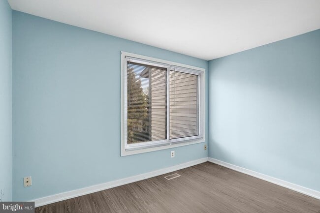 Building Photo - 9410 Walburg Way