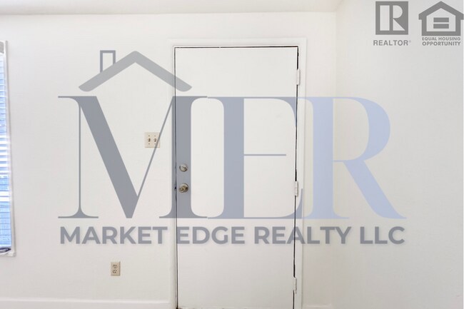 Building Photo - 3Bed/2Bath Home Scottsdale/Thomas! $399 MOVE-IN SPECIAL! Ready for Immediate Move-In!