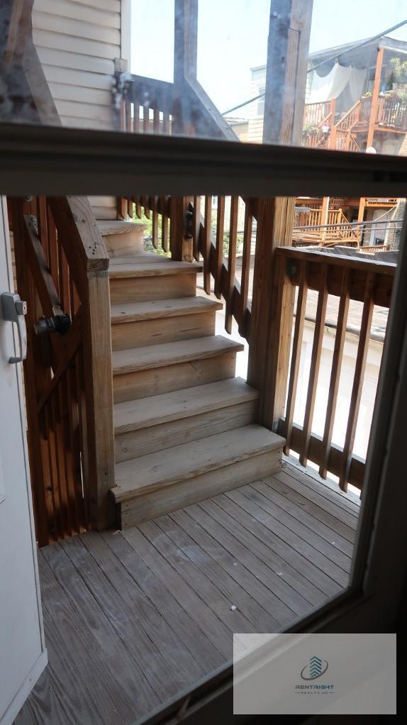 Building Photo - 5515 N Lincoln Ave