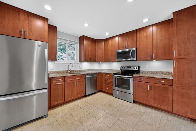 Building Photo - 4898 Wheatstone Dr