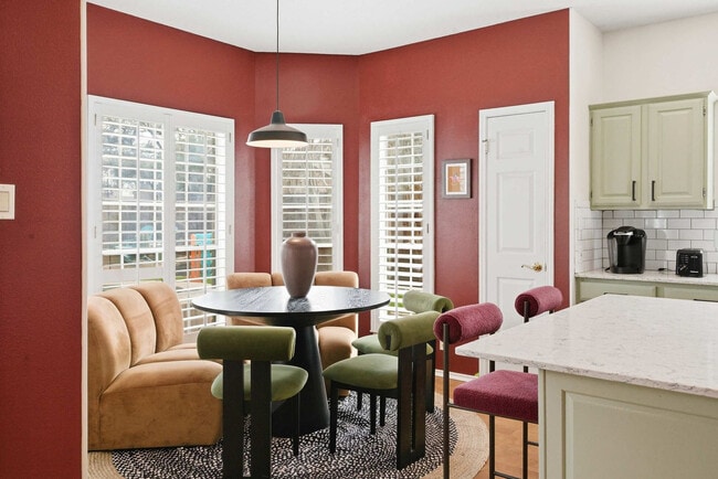 Building Photo - 2002 Chittim Trail Dr