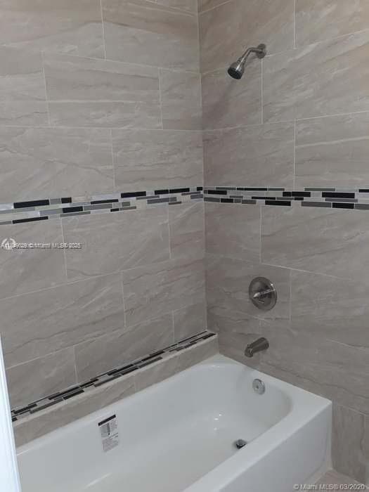 Building Photo - 11415 SW 149th Ct