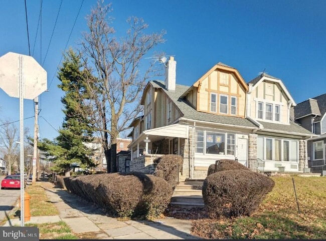 Building Photo - 5443 Gainor Rd