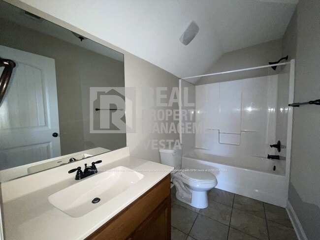 Building Photo - 904 Rainbow Springs Rd