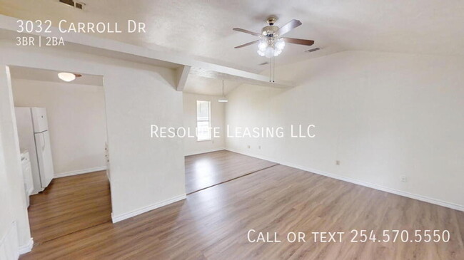 Building Photo - 3032 Carroll Dr