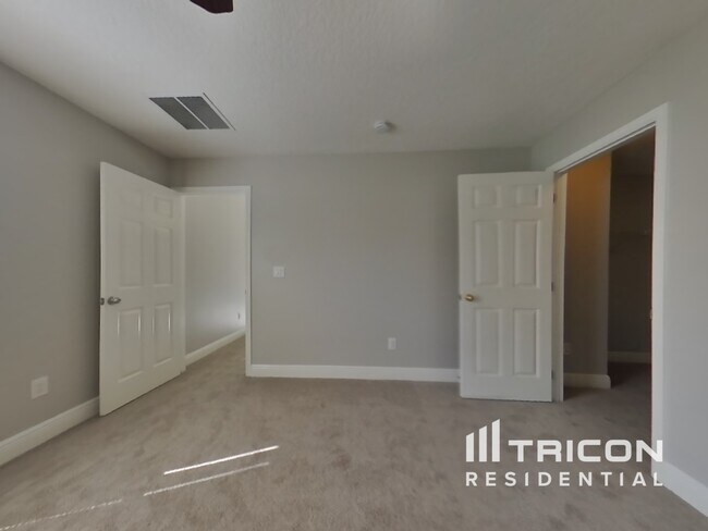 Building Photo - 961 Misty Maple Ct