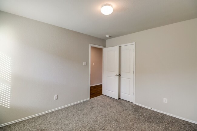 Building Photo - 5514 Peralta Mills Way