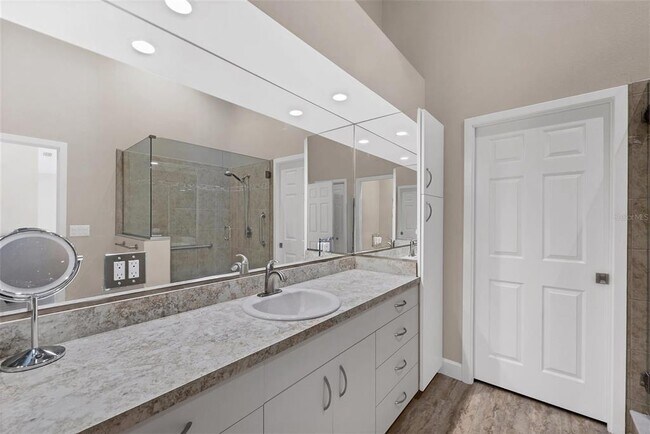 Building Photo - 7331 Villa D Este Dr