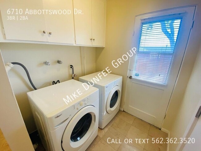 Building Photo - 6710 Abbottswood Dr