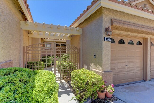 Building Photo - 8437 Willowleaf Ct