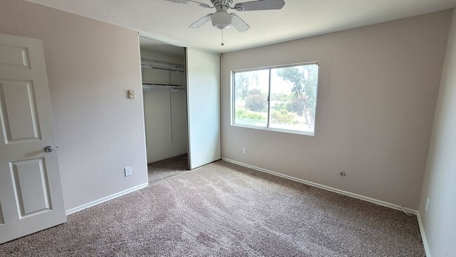 Building Photo - Lemon Grove Townhouse
