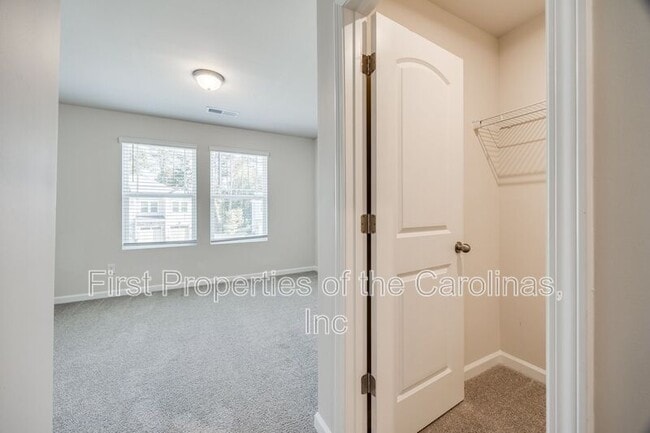 Building Photo - 1351 Southern Sugar Dr