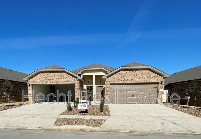 Primary Photo - 9207 Canyon Bnd