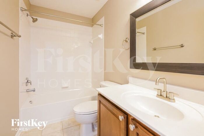 Building Photo - 4973 Shoreside Dr