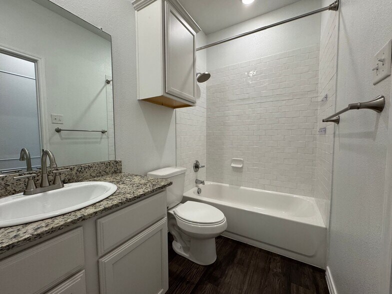 Building Photo - 3506 Barnacle Dr