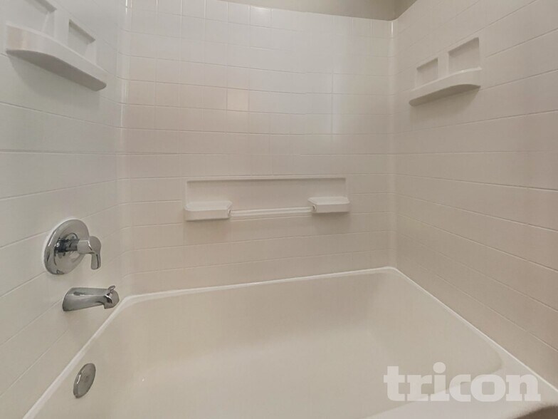 Building Photo - 21414 Partha Way