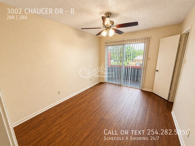 Building Photo - 3002 Chaucer Dr