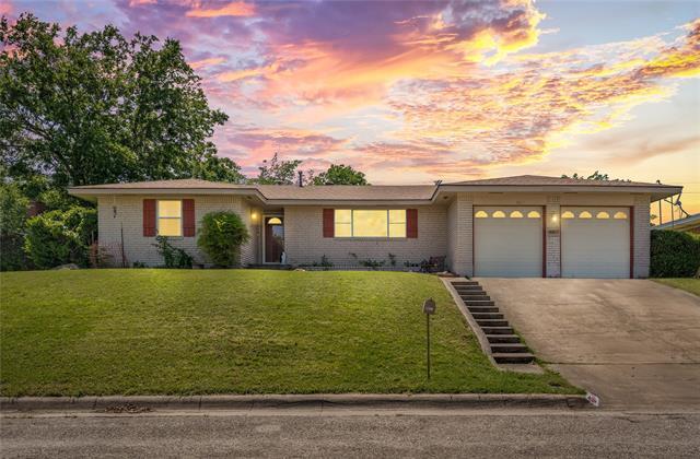 Primary Photo - 4817 Trena St